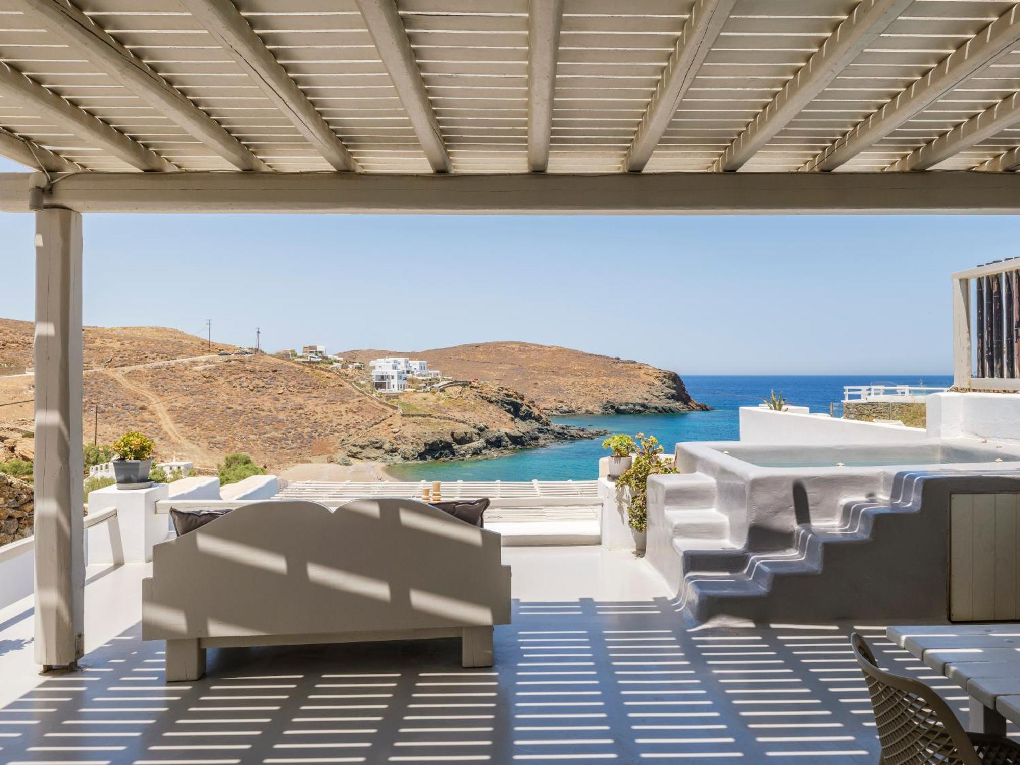 The Mykonist Merchia Beach Villas & Suites Exterior photo